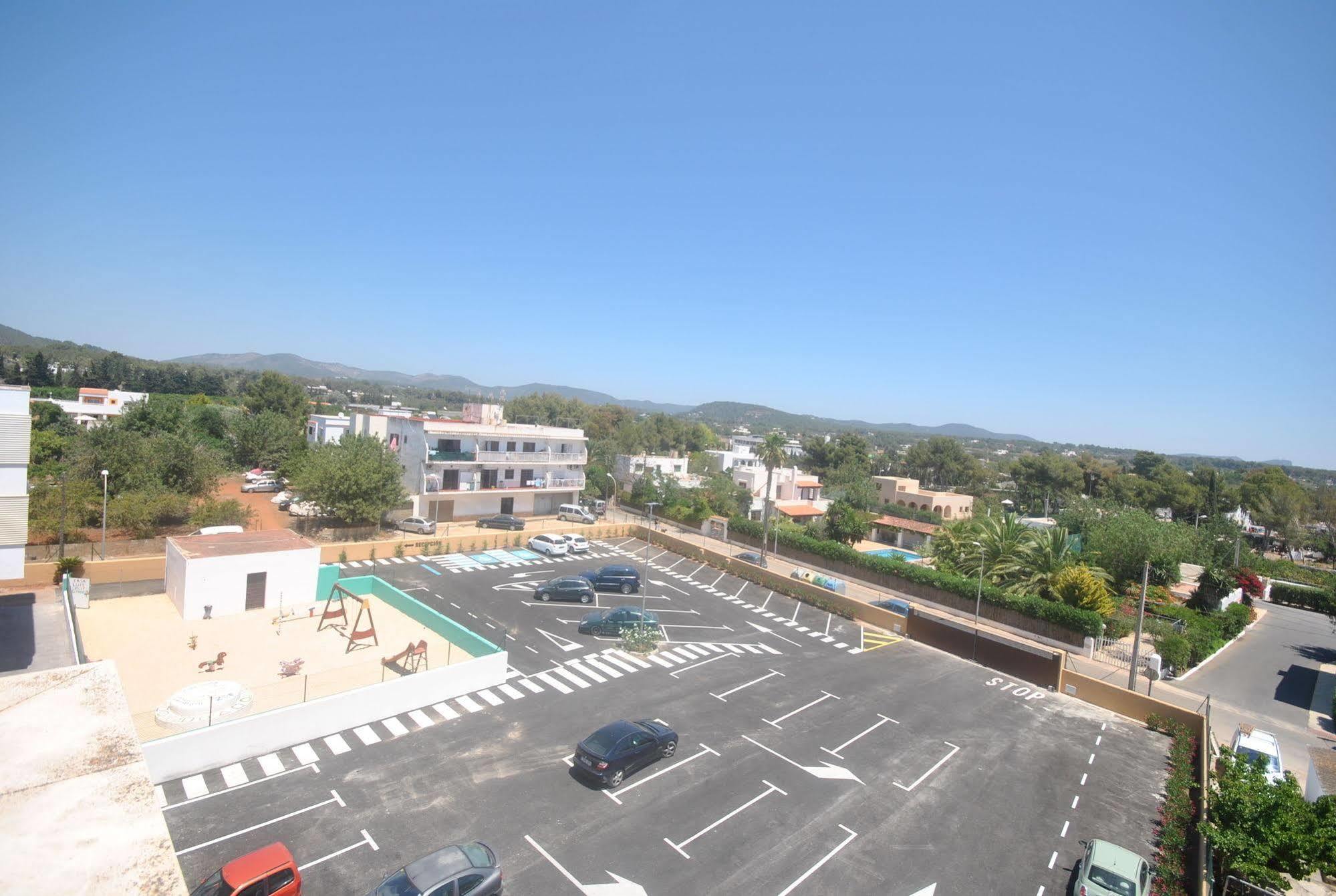Casa Luis Apartments Santa Eularia des Riu Exterior photo